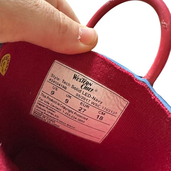 New Western Chief Kids LED Light-Up (w usb cord) Rain Boot Size 9 Kids, Navy/Red - Picture 4 of 5